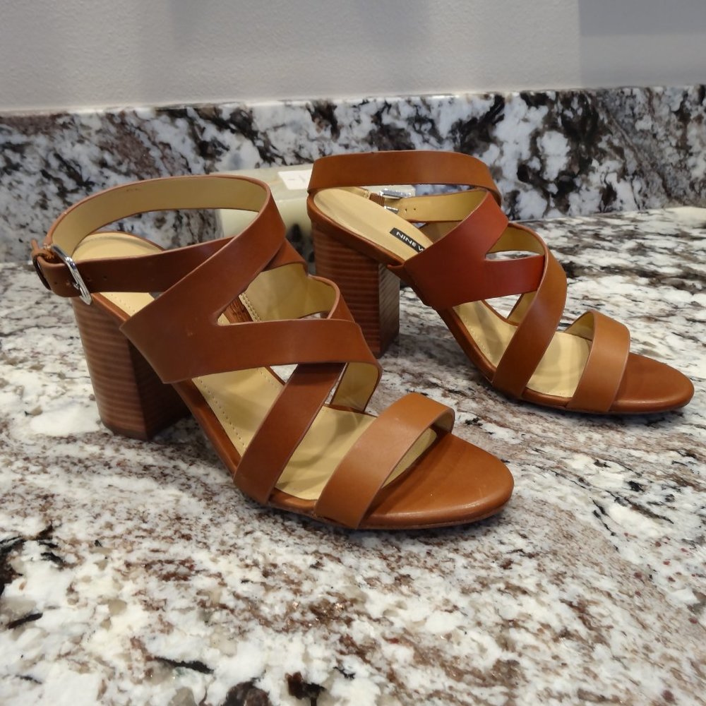 Ladies Nine West 10 M Block Heeled Sandals